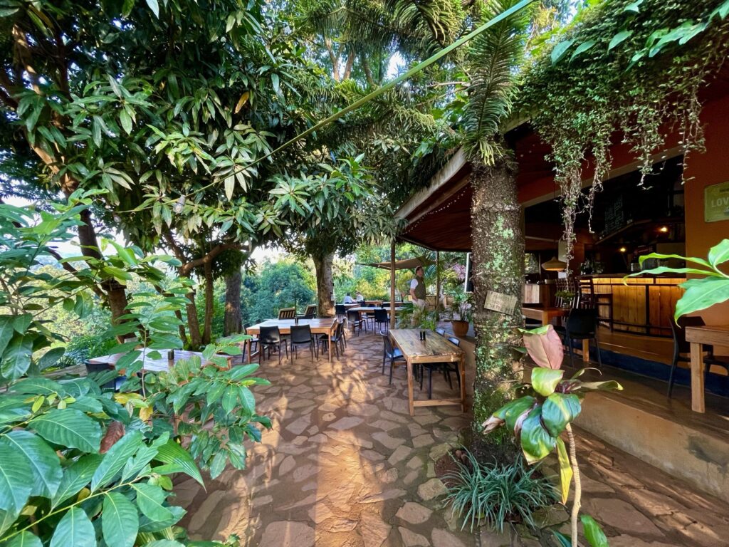 Bar van ViaVia hotel in Entebbe